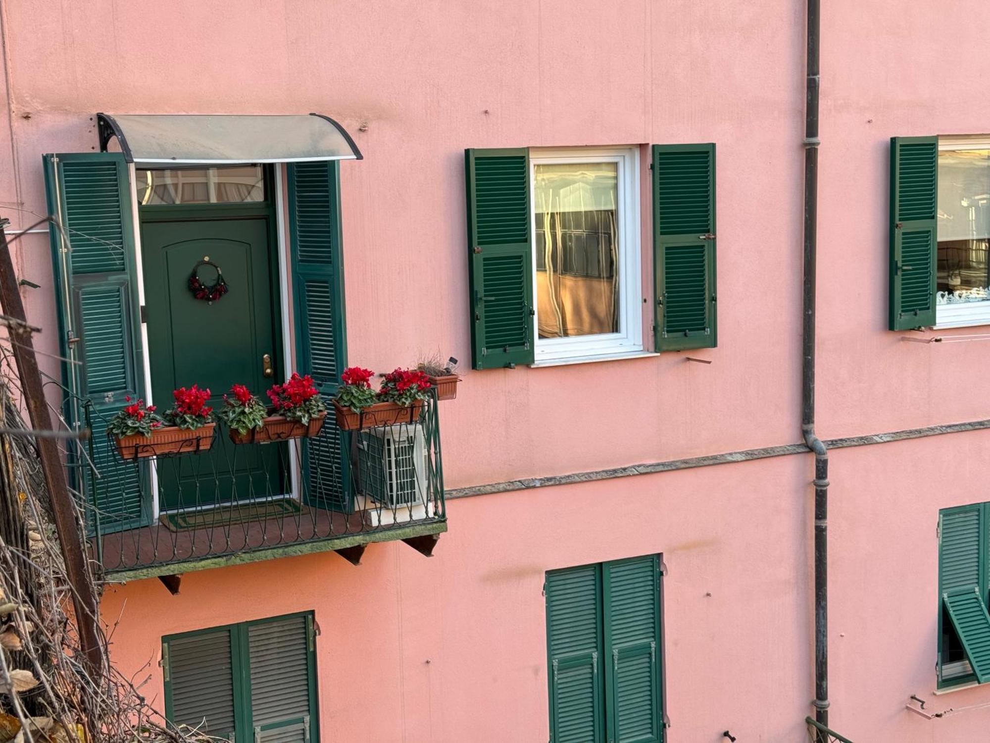 Casa Nina Carignano Apartment Genoa Exterior photo